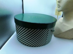 polly gr stripe box